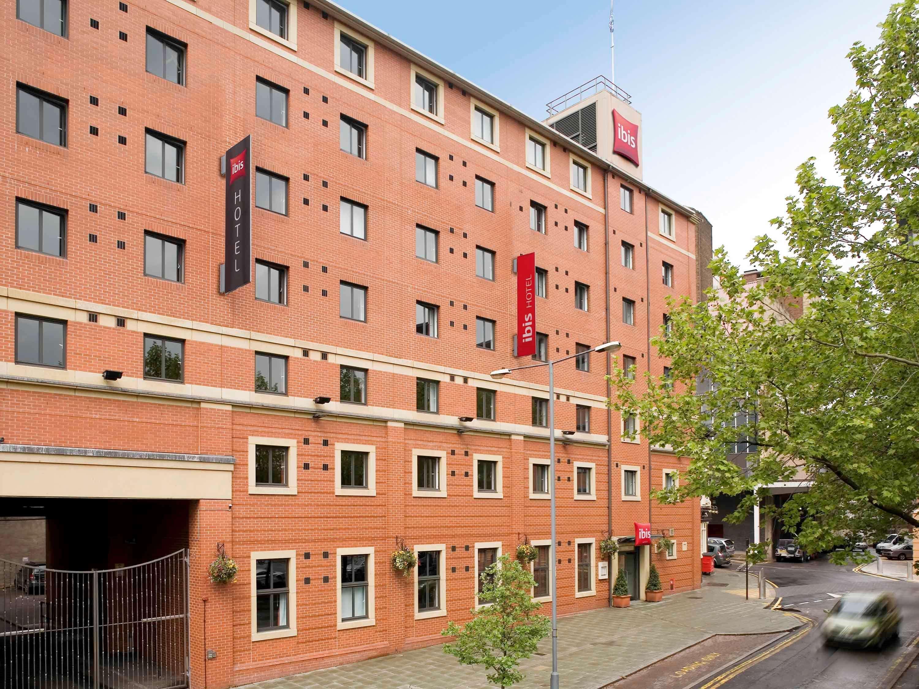 Ibis Sheffield City Exterior photo