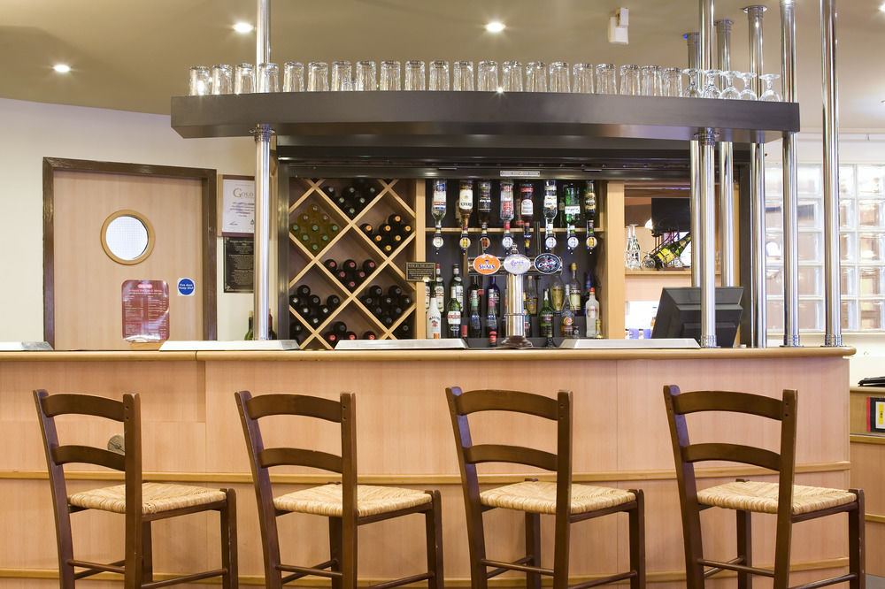 Ibis Sheffield City Exterior photo